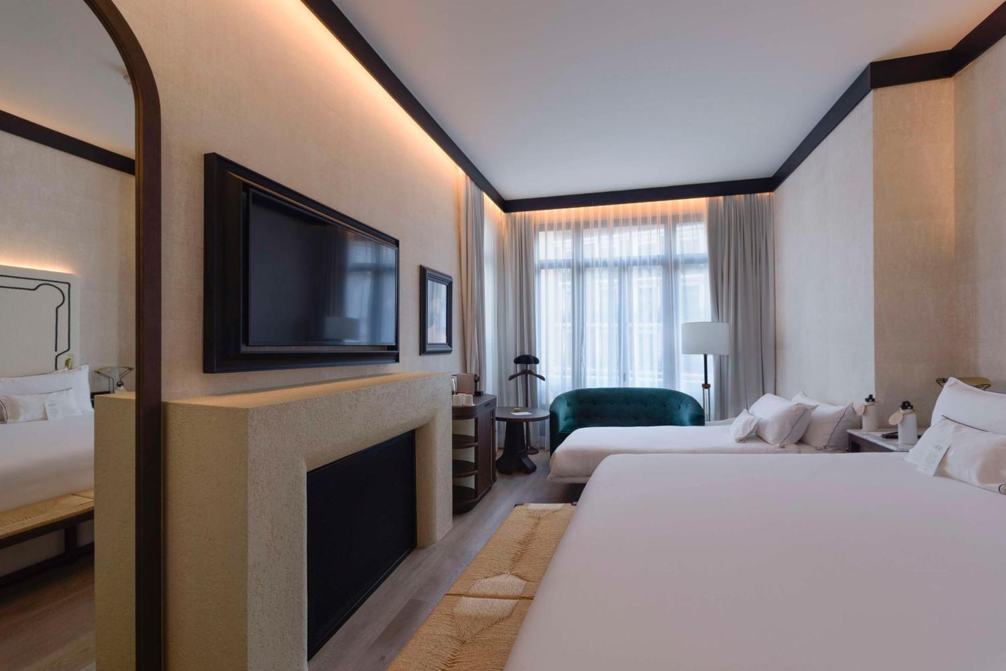 Hotel Montera Madrid, Curio Collection By Hilton Exterior foto
